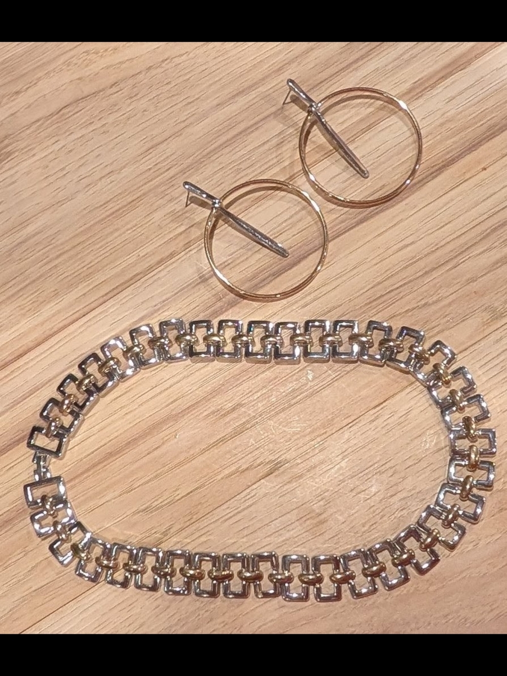 Silvertone/Goldtone Link Necklace with Hoop Pin Earrings
